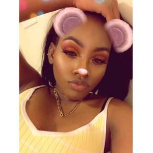 Meet your Posher, Sherone